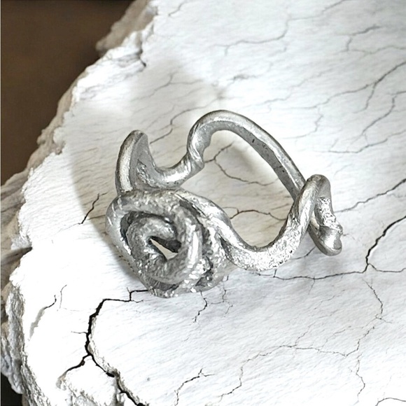 5 For $25💫Alternative Silver Aluminum Coiled Ring - Picture 4 of 6